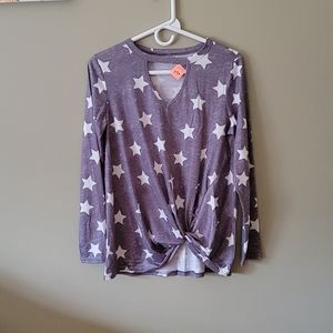 ☆☆ BRAND NEW ☆☆ Long sleeve  v neck